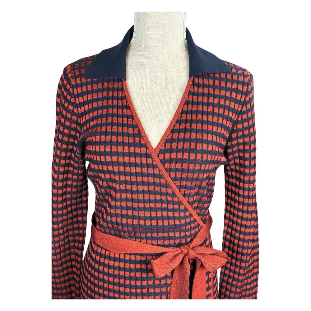 Diane Von Furstenberg Knit Wrap Dress Women's Medium Checkered Red Navy Blue - Picture 2 of 9